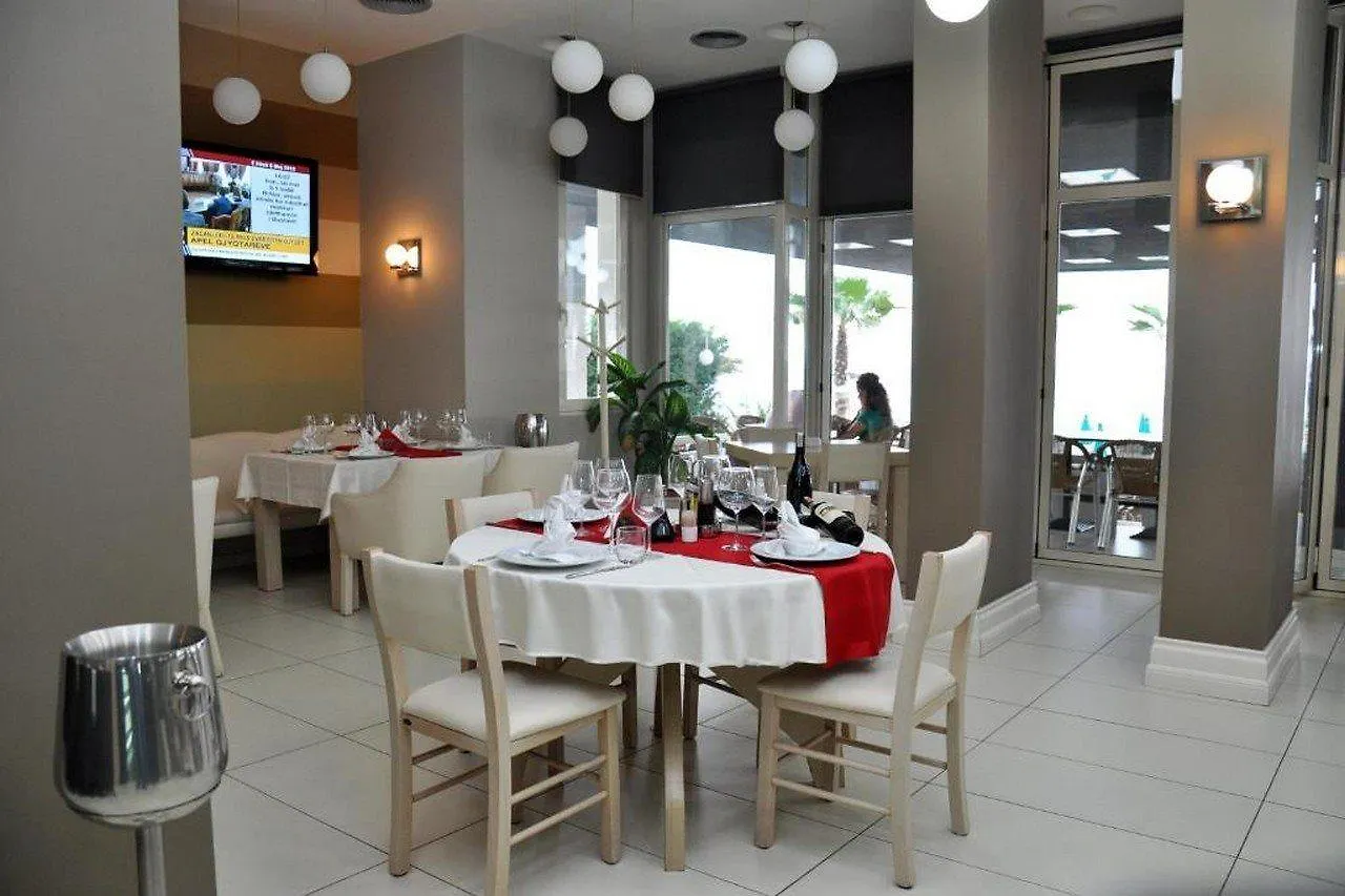 Hotel Vila Lule Durres 4*,