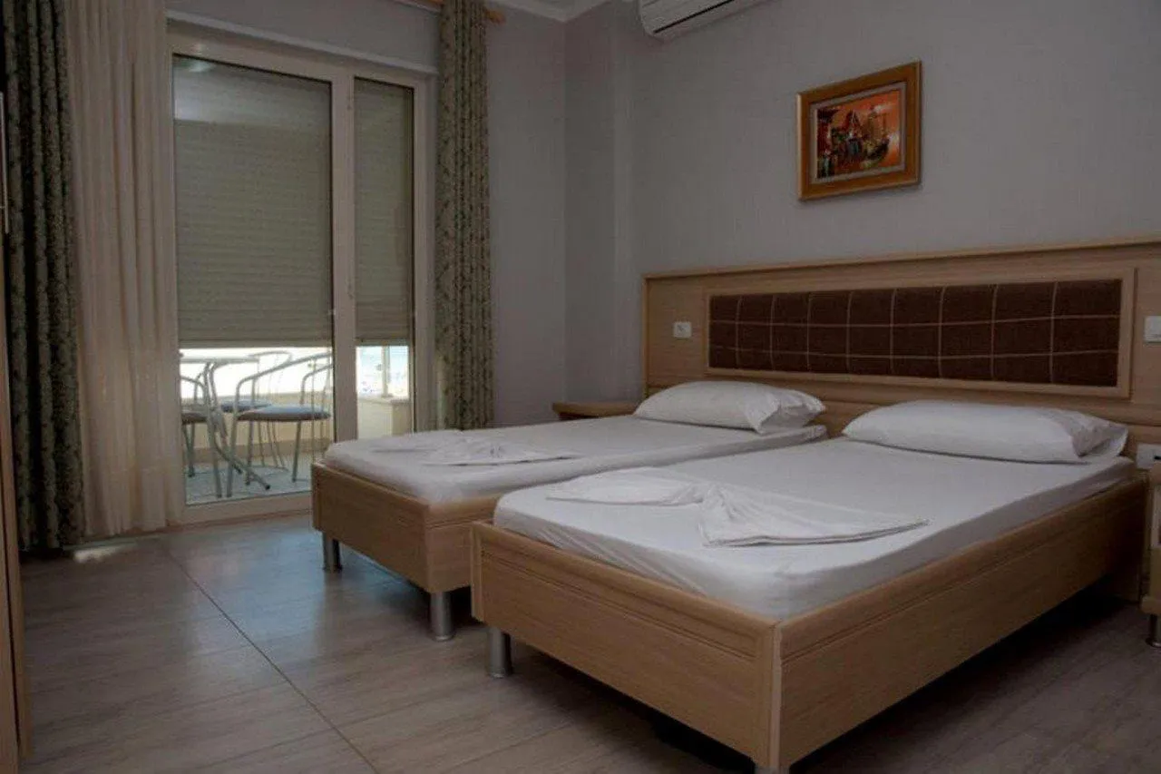 ****  Hotel Vila Lule Durrës Albanie