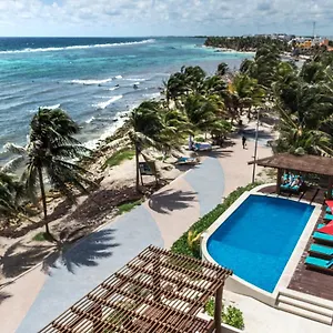 Hotel Aquastar & Mahahual